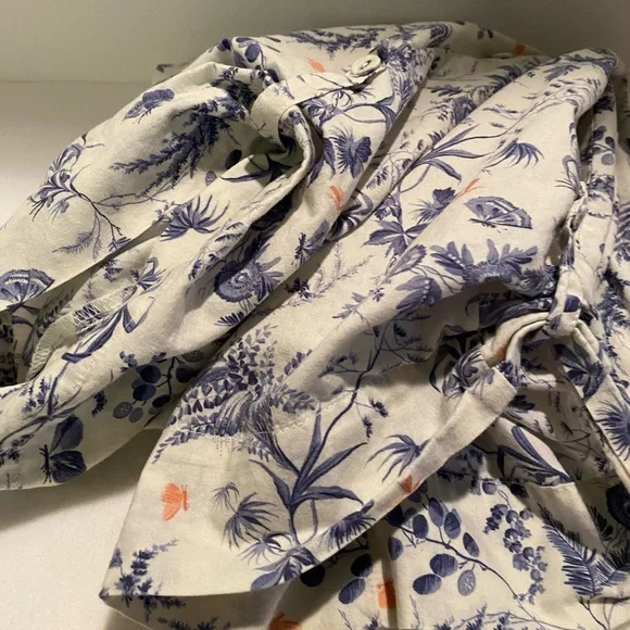 GAP Floral Pajama Pants with Pink Drawstring - Picture 4 of 16